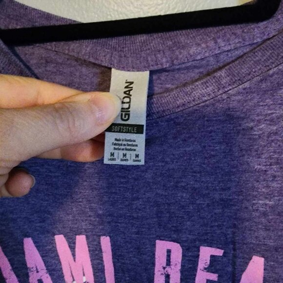 EUC Miami Beach Gildan T-Shirt - Picture 3 of 3